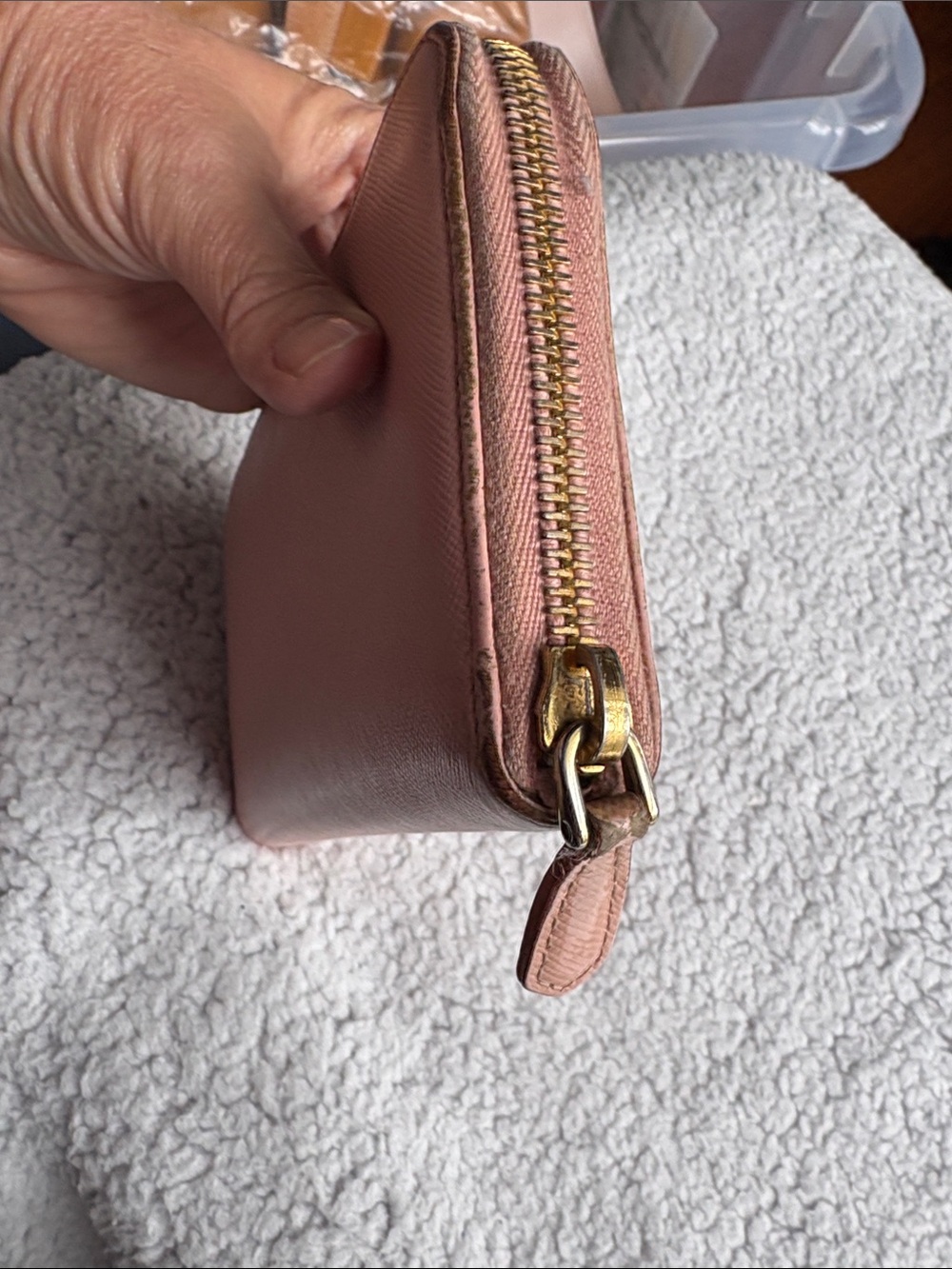 Prada Rose Pink Saffiano Fiocco Bow Zip-Around Leather Wallet Gold Hardware - Picture 3 of 10